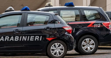 Një 32-vjeçar nga Nigeria sulmoi me sëpatë policët në Itali