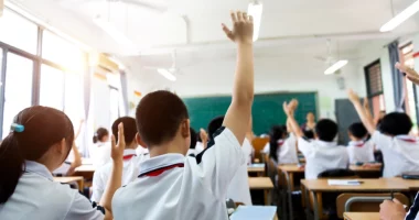 Vrau me lopatë shokun e klasës, 13-vjeçari dënohet me burgim të përjetshëm në Kinë