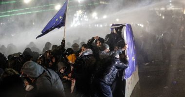 Protestat në Gjeorgji/ Rreth 150 policë u plagosën dhe rreth 400 demonstrues u arrestuan