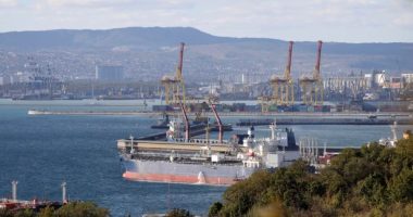 Perëndimi masa për të penguar e bllokuar “flotën hije ruse”