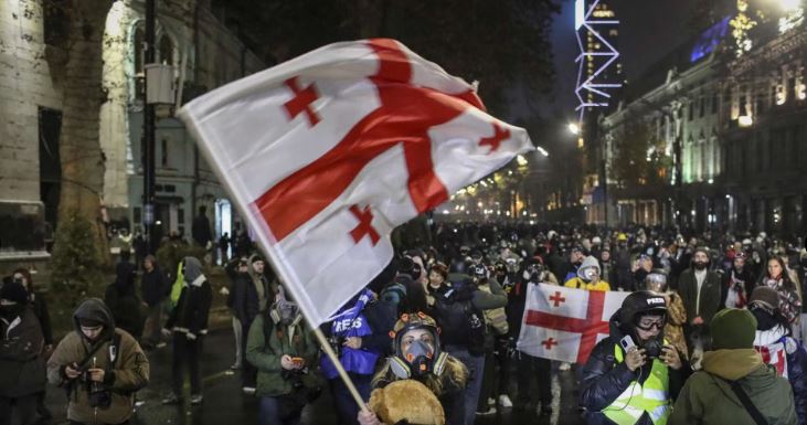 Vazhdojnë protestat në Gjeorgji, arrestohen 48 demonstrues pro evropianë