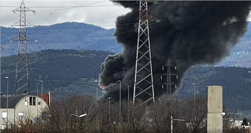 Rëndohet bilanci i viktimave nga shpërthimi në Firence, gjenden edhe dy trupa të pajetë