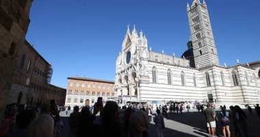 Milano ndalon pirjen e duhanit në ambiente publike