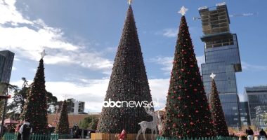 Festat, të huajt zgjedhin Shqipërinë/ Rezervime në Korçë, Tiranë, Vlorë e Shkodër nga shumë vende europiane