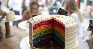 Tragjedi në tryezën e Krishtlindjeve në Brazil/ Tre të vdekur pasi hëngrën tortë