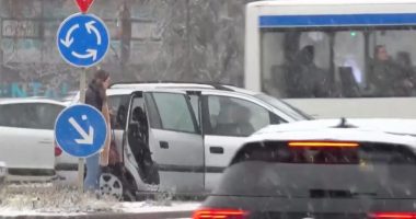 Kosova në errësirë dhe të ftohtë/ Ndërprerje të gjata të energjisë elektrike, qeveria nuk jep shpjegim