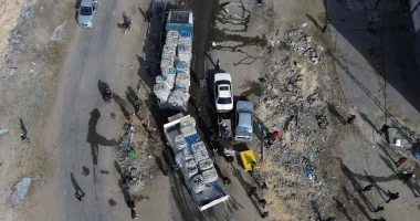 Më shumë se 900 kamionë me ndihma humanitare hynë në Gaza