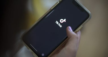 Një jetë pa media sociale/ Së shpejti një realitet për të rinjtë?