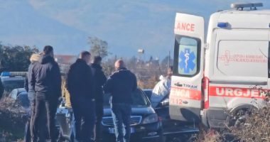 Atentati në Shkodër/ Makina “shoshë” nga plumbat, viktima ishte vetëm në automjetin tip “Benz”