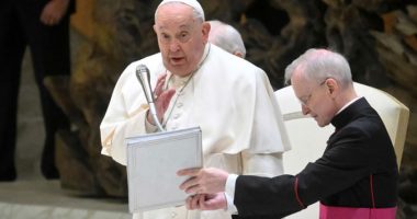 Papa Françesku: Inteligjenca artificiale mund të përkeqësojë krizën në rritje të së vërtetës