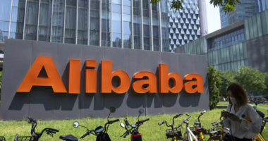 Alibaba pretendon se modeli i saj i ri i Inteligjencës Artificiale kalon rivalët DeepSeek dhe ChatGPT