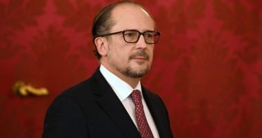 Austri, Alexander Schallenberg emërohet kancelar i përkohshëm