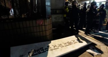 Arrestohet zyrtarisht presidenti i Koresë së Jugut; mbështetësit përfshihen në trazira