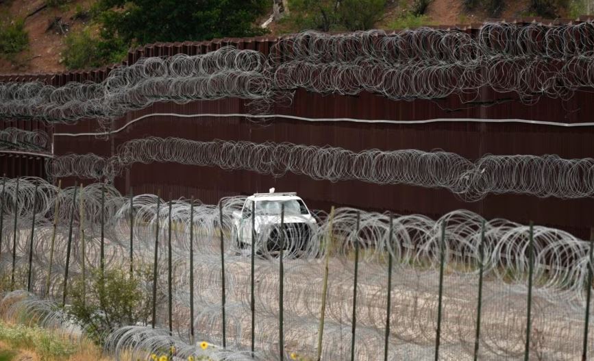 Pentagoni do të dërgojë 1500 trupa aktive në kufirin me Meksikën