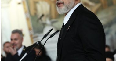 Lamtumirë Anastas! Erdhi si prift nga Greqia, iku si Anastasi i Shqipërisë