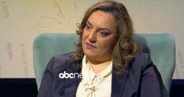 Ditëlindja e parë pa Ismail Kadarenë/ Ekspozohen dorëshkrimet e shkrimtarit, studiuesja: Hapet dera e të panjohurave