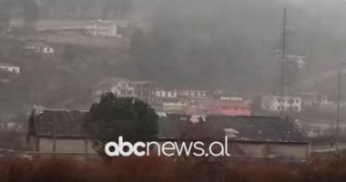 VIDEO/ Moti i keq në Milot dhe Kurbin, vështirësohet qarkullimi për automjetet