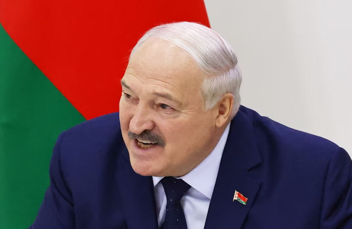 Lukashenko drejt mandatit të shtatë/ Anketimi i TV shtetëror: Presidenti, 87.6 përqind të votave