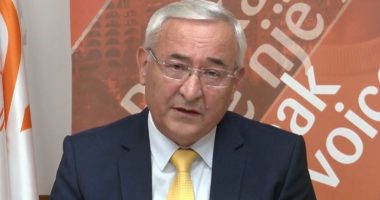 Mesazhet mashtruese/ Brumbulli: Hakerat po vjedhin të dhënat bankare dhe paratë