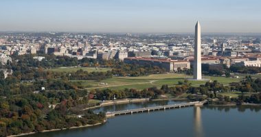 SHBA/ Mijëra punonjës federalë humbin vendet e punës, shkarkime të tjera pritet të vijojnë