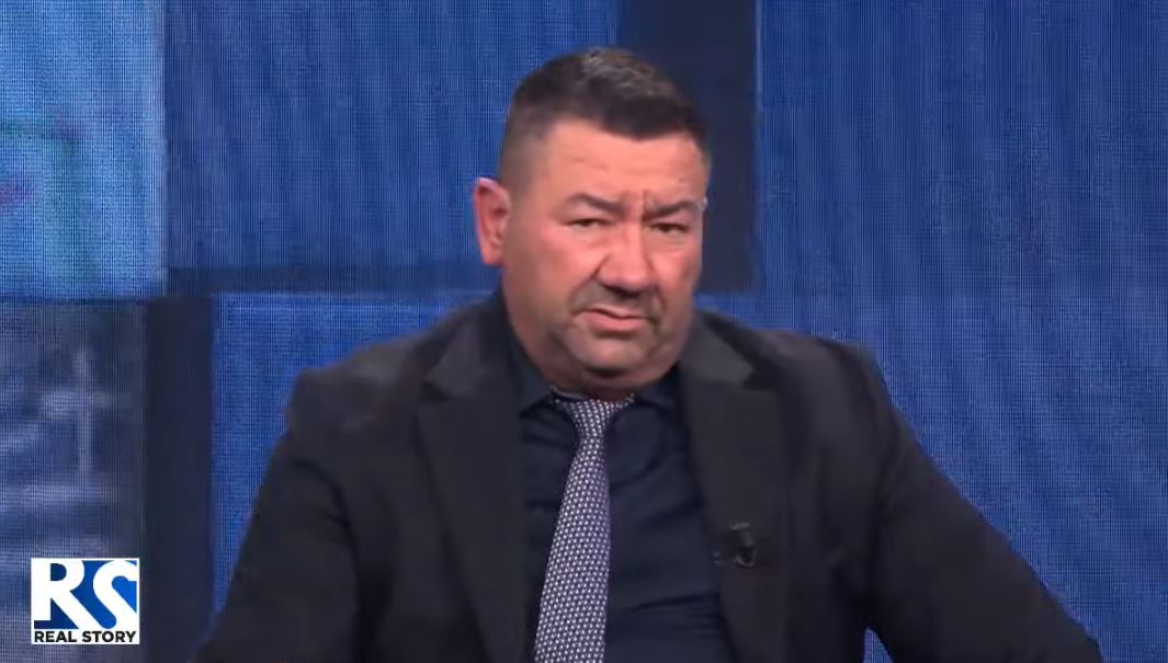 Deti, Berisha mbron paktin e tij/ Gazetari: I duhet që Greqia të përkrahë influencat e tij gjatë zgjedhjeve