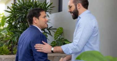 El Salvadori pranon t’i kthejë kriminelët e rrezikshëm, përfshirë ata me nënshtetësi amerikane