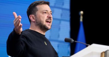 Zelensky: Gabimet në negociatat për paqen duhet të shmangen