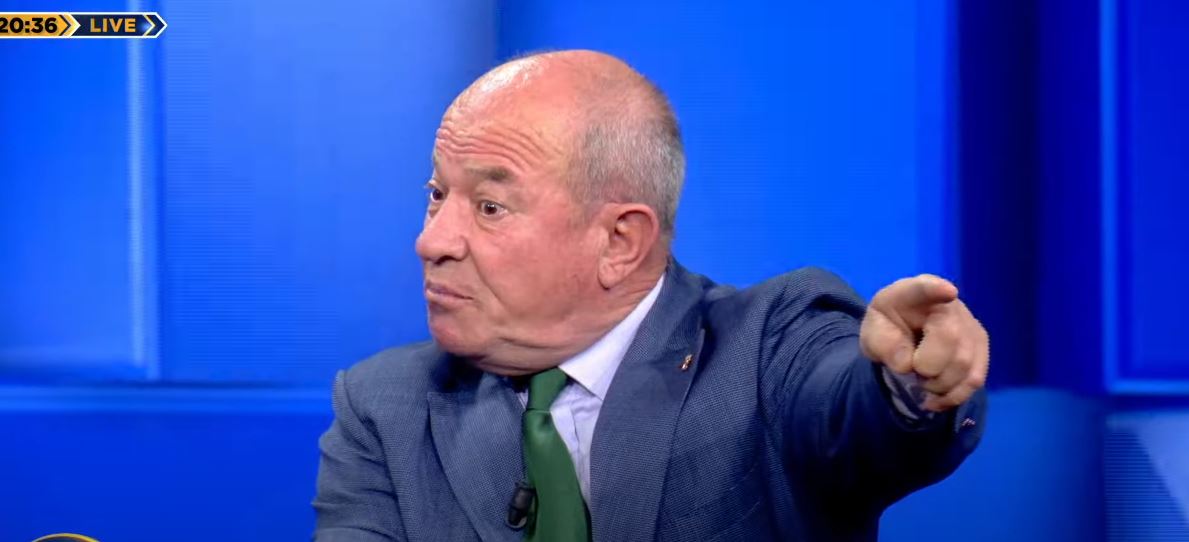 “SPAK, asnjë ndëshkim në radhët e Berishës”, Arben Meçe tregon episodin: Kam denoncuar 1 miliard euro rrugë vjedhje dhe 40 milionë euro ujësjellësa