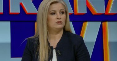 Bajri, buzëqeshur drejt burgut/ Delia: Arrestimi i tij pritet të zbulojë detaje edhe për masakrën e Dobraçit