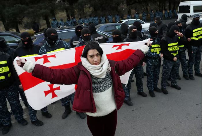 Protesta masive në Gjeorgji, qeveria planifikon paketë ligjore për ashpërsimin e dënimeve për shkelësit