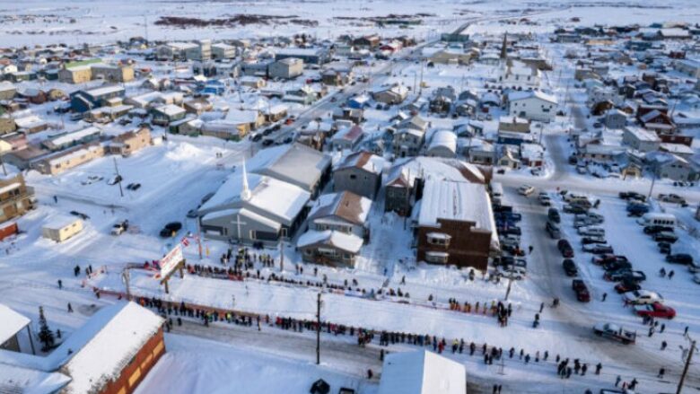 Aeroplani me dhjetë persona zhduket në Alaska