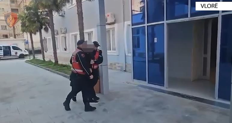 Arrestohet në Vlorë për llogari të Italisë/ Në pranga 60-vjeçari me dy identitete
