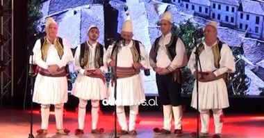 Isopolifonia ruhet me fanatizëm/ Familja Çenko në Gjirokastër ka trashëguar traditën brez pas brezi