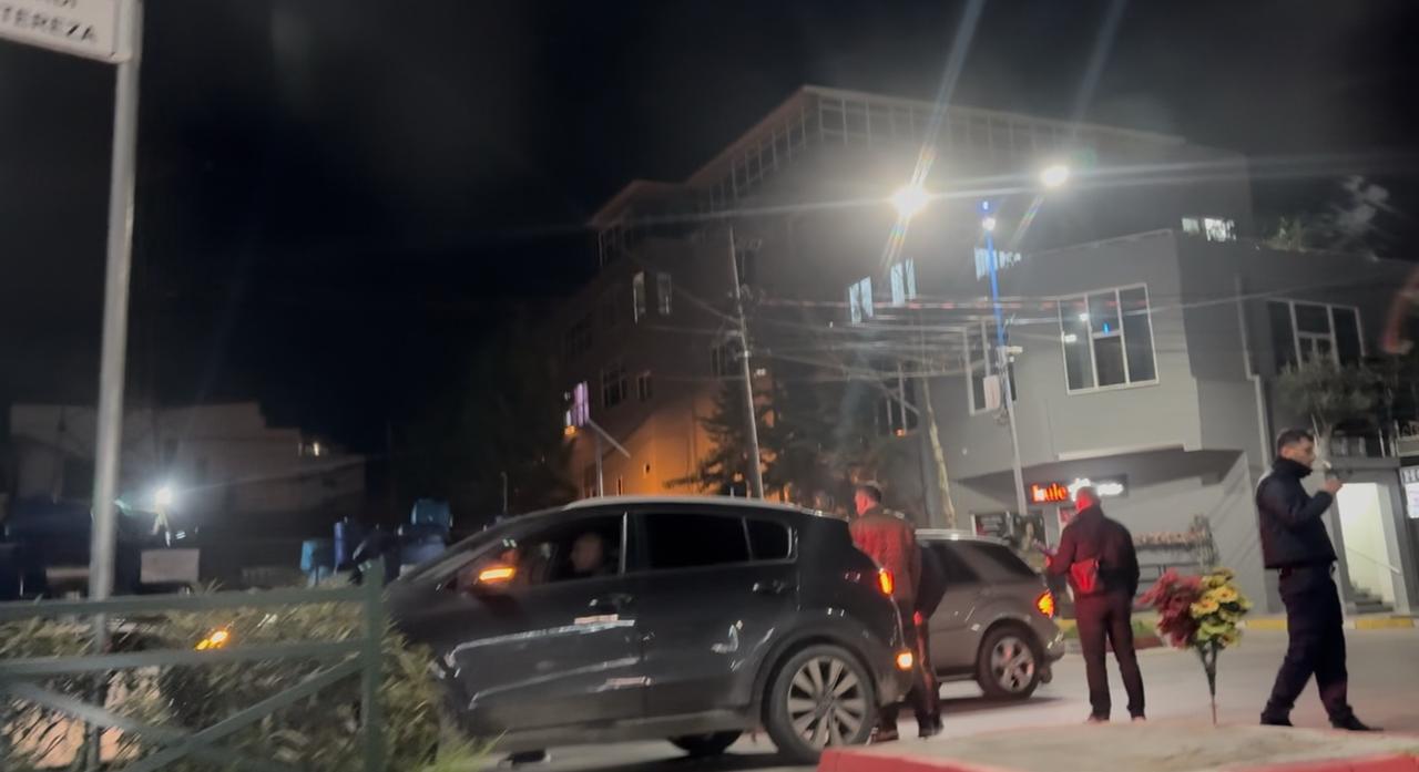 EMRAT/ Të shtënat në Kamëz, policia identifikon dhe shpall në kërkim tre të rinjtë që qëlluan me armë