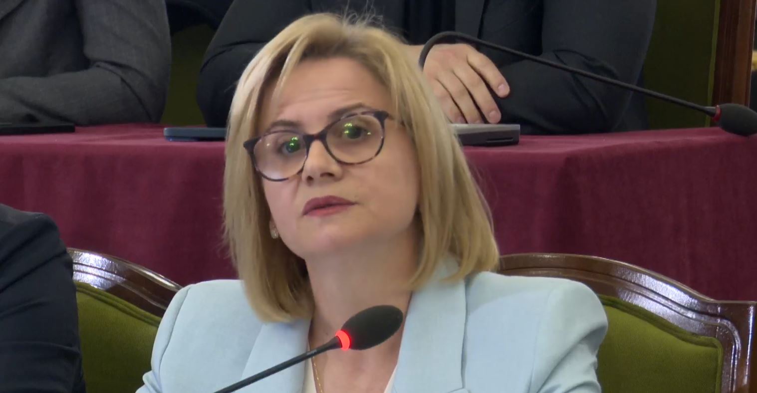 Bushka pohon takimin me Ina Goxhajn: I këshillova të marrë avokat. SPAK nuk më thirri kurrë