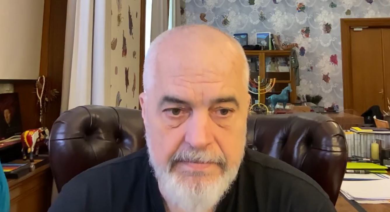 “Mos u gëzoni kur diçka për Shqipërinë vonohet”, Rama: Hiqeni zakonin e Bufit të Kënetës, dritarja për në BE duhet shfrytëzuar