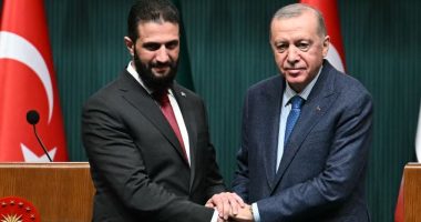 Erdogan diskuton me presidentin e përkohshëm sirian për hapat kundër militantëve kurdë
