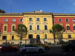 Borxhi publik, niveli më i ulët në 16 vjet/ Ministria e Financave: Vitin e kaluar zbriti në 54.7 përqind