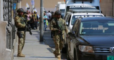 Shembet çatia e qendrës tregtare/ Vriten të paktën tre persona, plagosen rreth 80