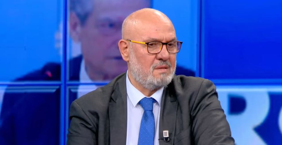 “Arrestimi i Veliajt në zyrë i paprecedentë”, Avokati Petraj: Dosja do të ketë shumë surpriza, gjyqtari ka vetëm një pjesë të saj