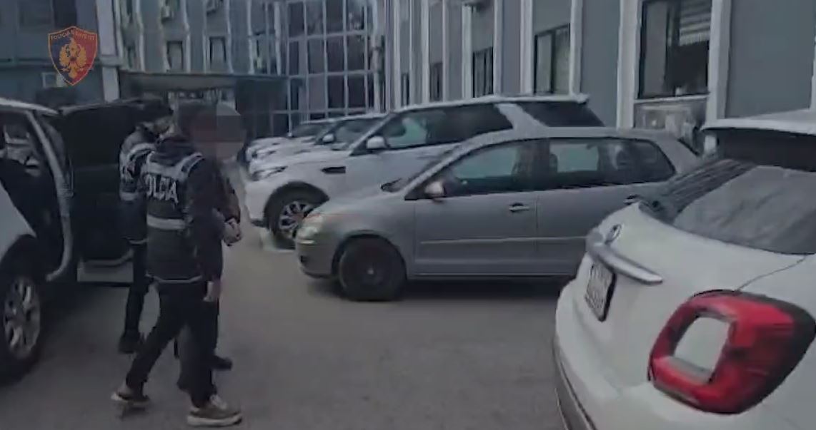 VIDEO/ Pjesë e një grupi kriminal, arrestohet 47-vjeçari në Gjirokastër