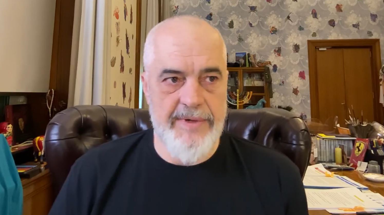 “Kemi bërë 15 marrëveshje për pensionet”, Rama-komentueses: Jemi duke negociuar me qeverinë greke, por është e vështirë