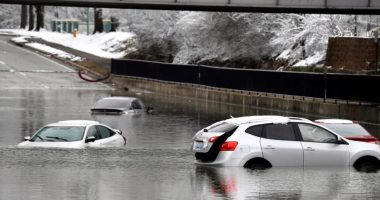 Moti i acartë “pushton” disa pjesë të vendit në SHBA