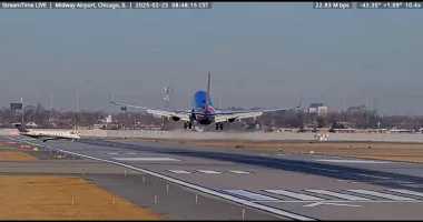 Sekondat e tmerrit, shmanget tragjedia/ Avionët për pak sa nuk përplasen me njëri-tjetrin në Chicago