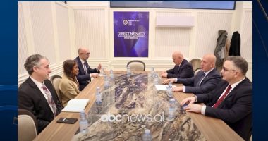 Krasniqi e Haradinaj takohen me ndërkombëtarët/ Kreu i AAK kërkon anëtarësimin e Kosovës në NATO