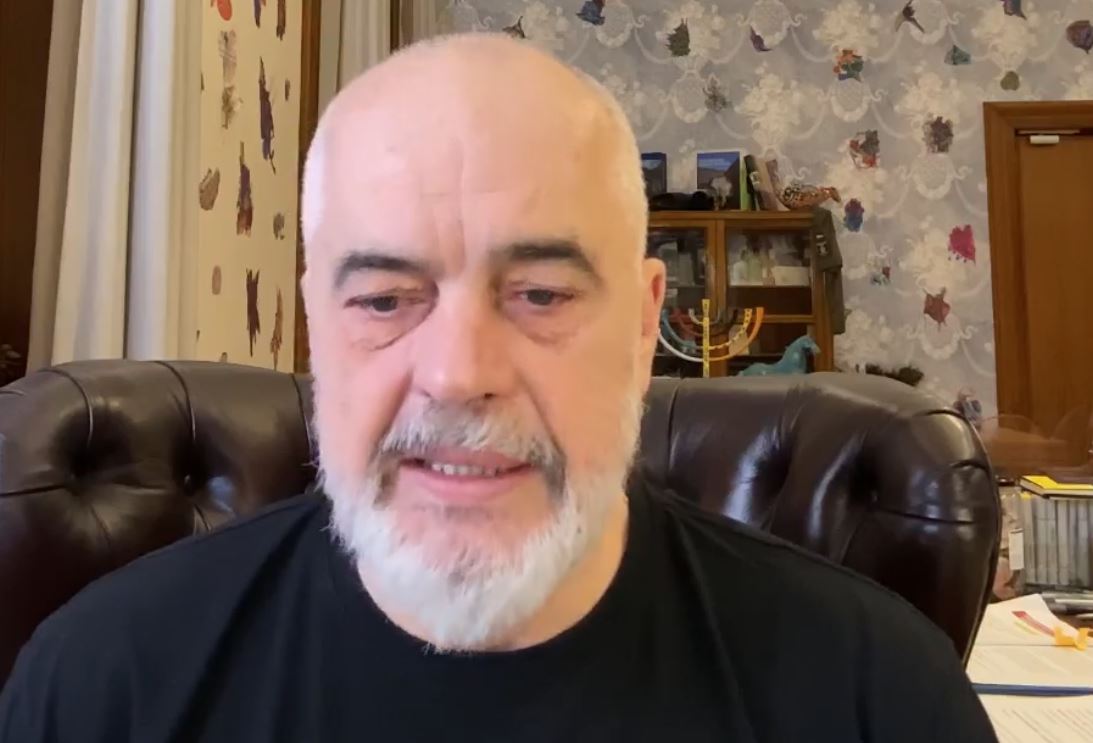 Komunikimi online me qytetarët/ Rama: Është krijuar një armatë me profile false që vijnë nga fundi i kënetës