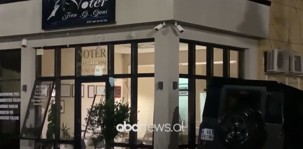 Tritol zyrës noteriale në Lezhë/ Noteri Fran Gjoni: Nuk kam konflikte me askënd