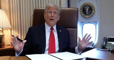 Trump njofton se do të shpallë një sërë tarifash të reja tregtare