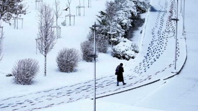 Turqia goditet nga vala e akullit, rekord i ulët prej minus 33.8 gradë Celsius