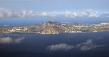 Santorini, rreth 2 500 tërmete kanë goditur ishullin që nga qershori